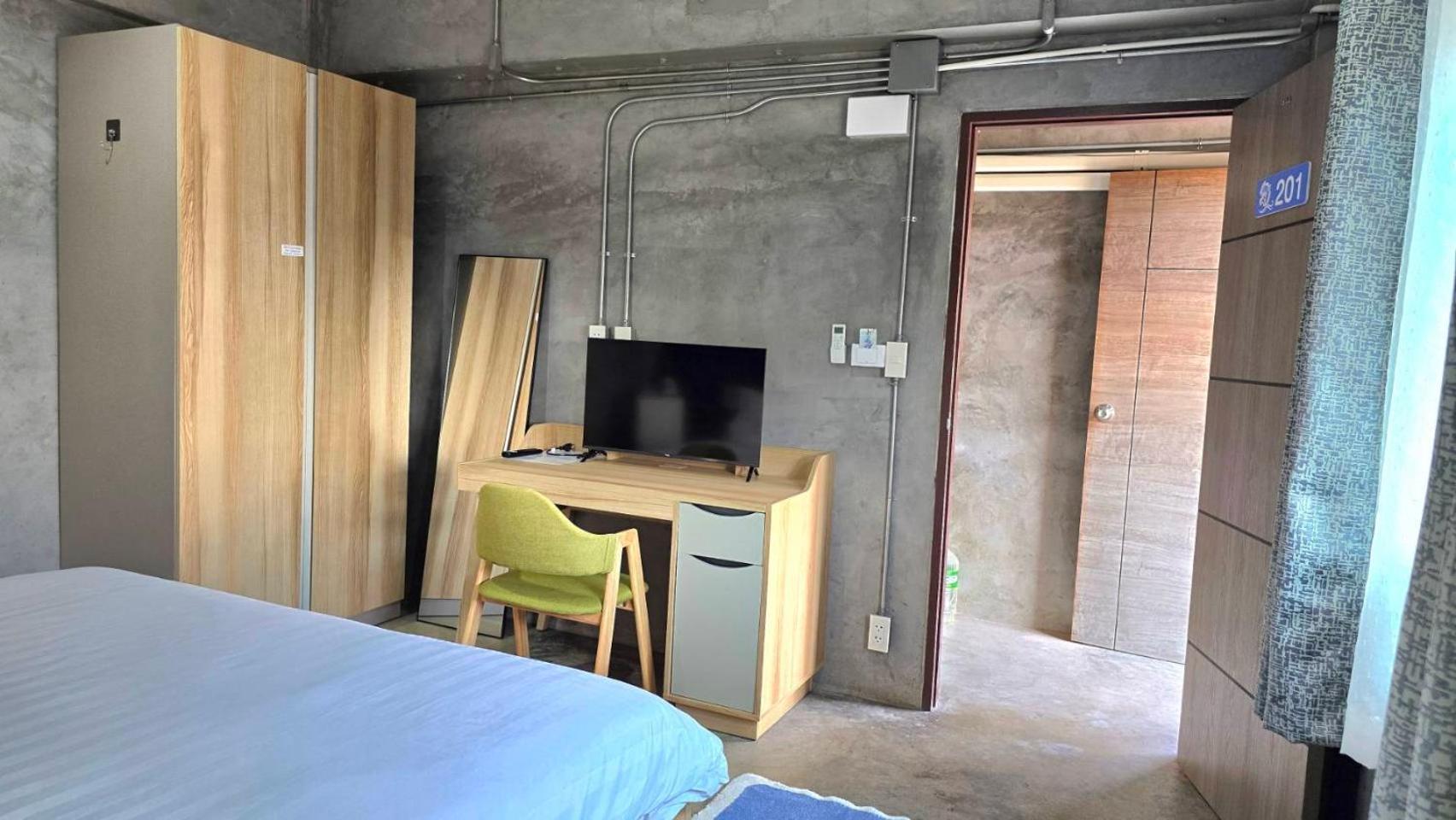 Captain Joe Cafe & Hostel Hua Hin Bagian luar foto
